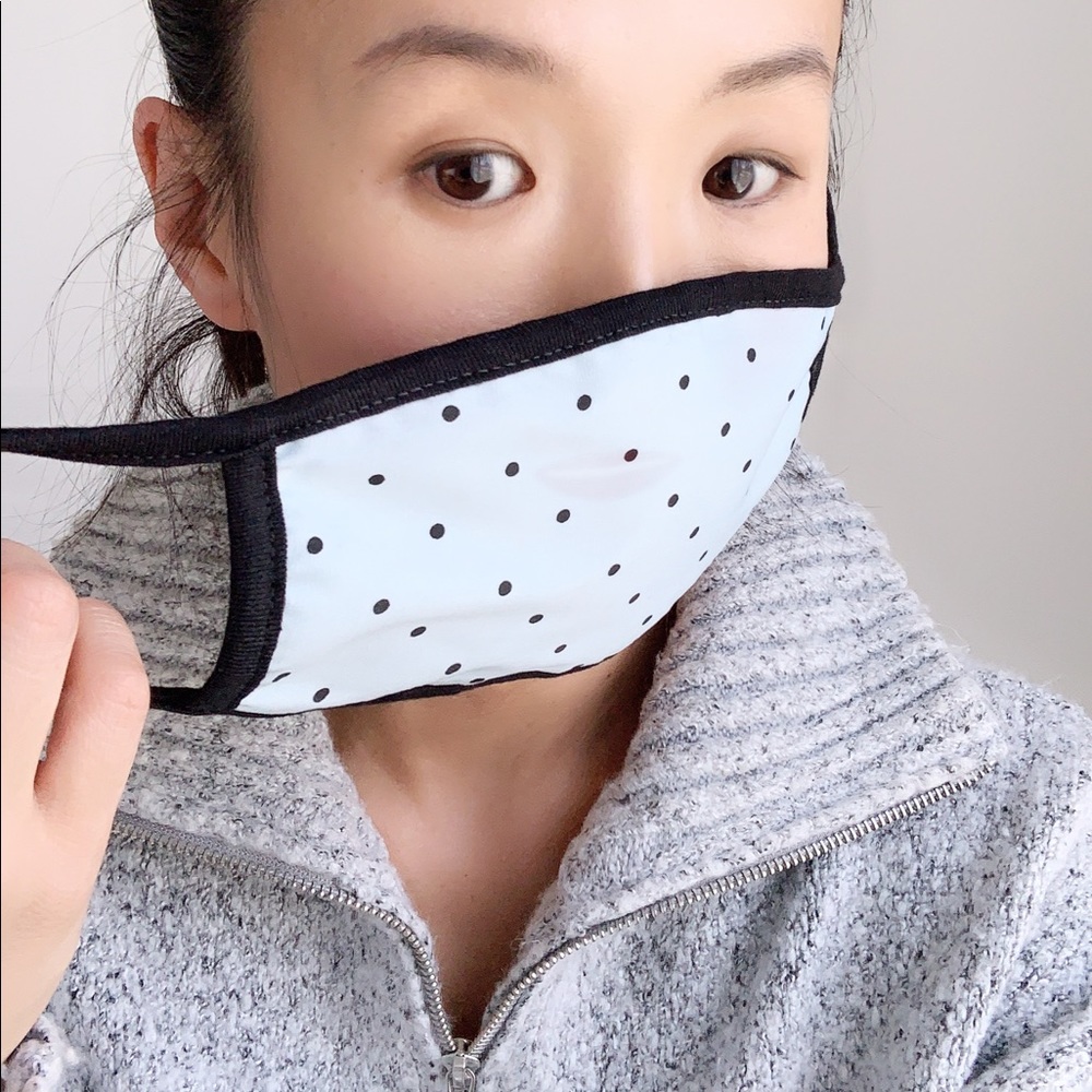 2 PC FASHION FACE COVER - Made in USA - Picture 4 of 6